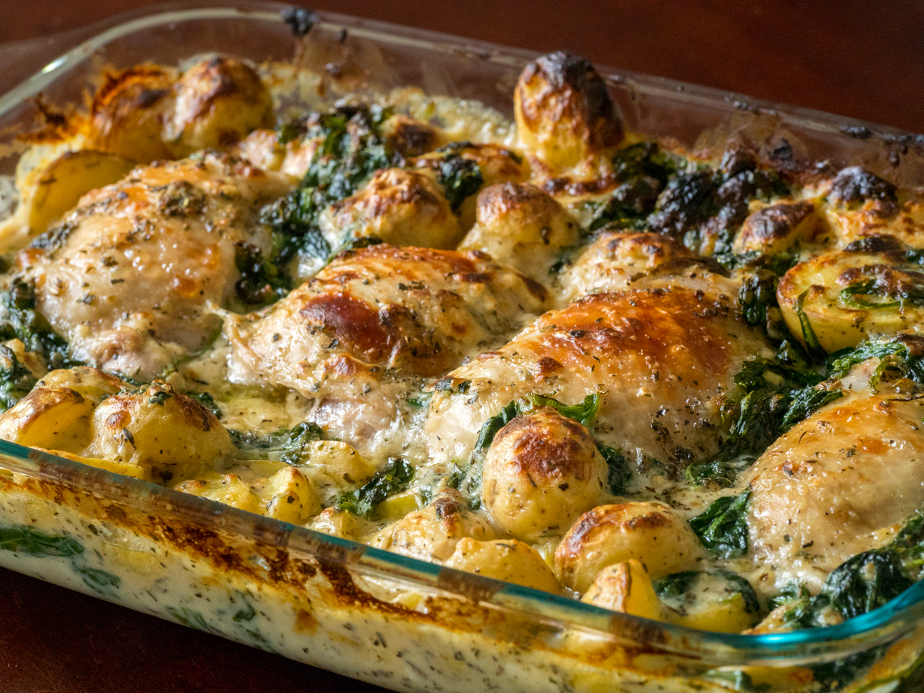 Baked Garlic Parmesan Chicken And Potatoes 12 Tomatoes