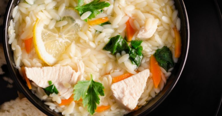 Delicious Orzo Soup with Chicken and Spinach