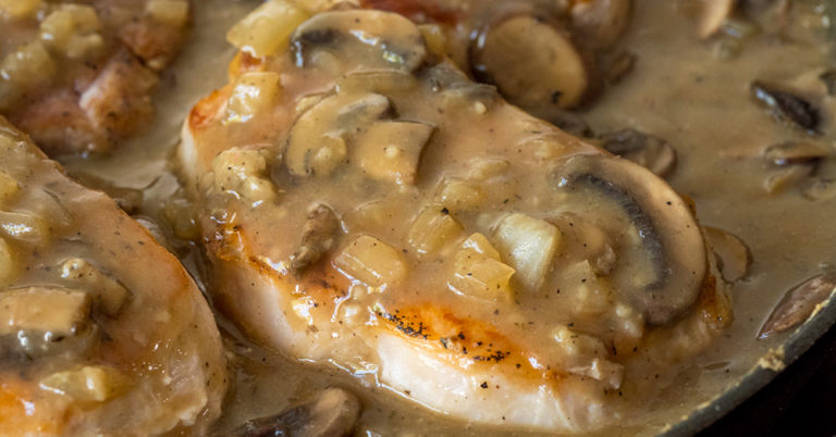 Skillet Pork Chops With Mushroom Gravy