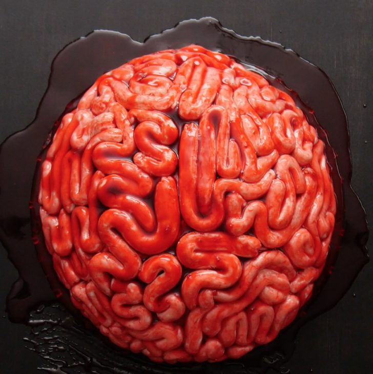 Spooky and realistic recipe for a Halloween Brain Cake by Lily Vanilli