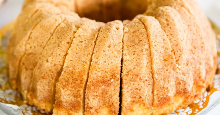 Classic Vanilla Yogurt Cake