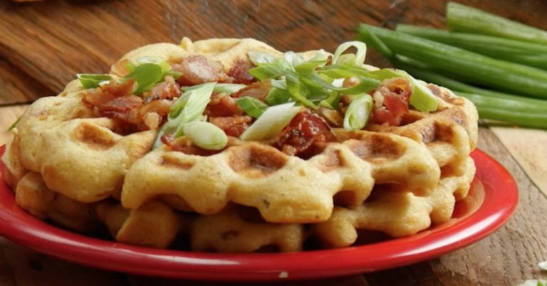 Chicken in Waffles
