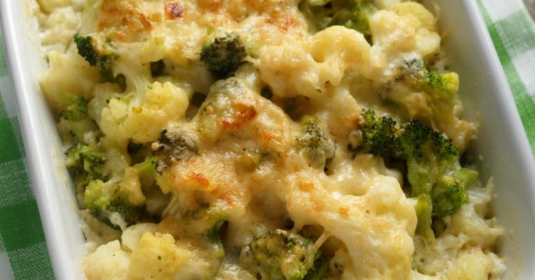 Cheesy Cauliflower Broccoli Bake