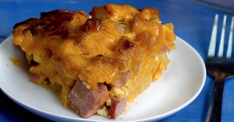 Mac and Cheese Ham Pie