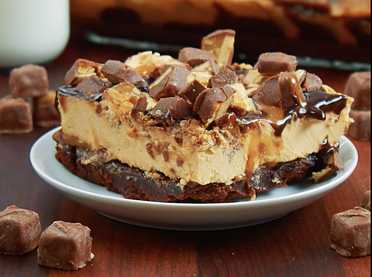 snickers ice cream cake vegan