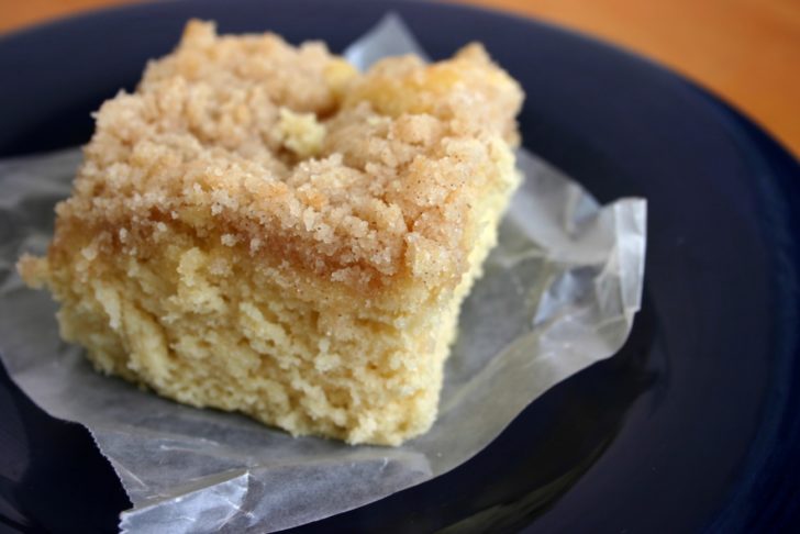 The Perfect Cinnamon Crumb Cake | 12 Tomatoes