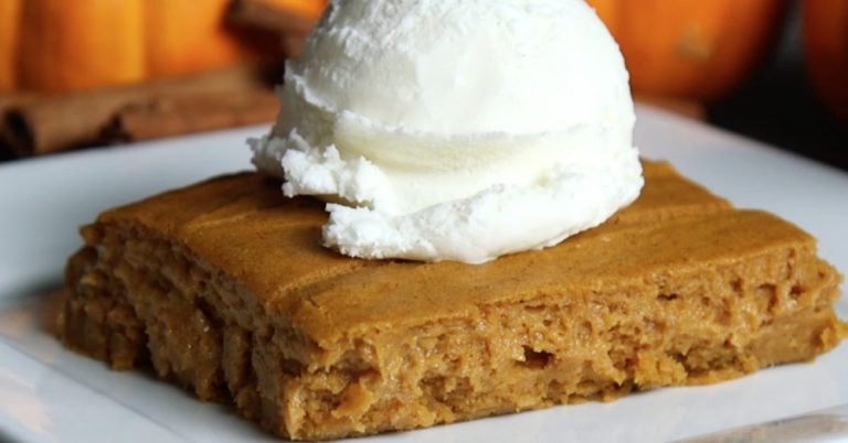 Pumpkin Pie Pudding Cake