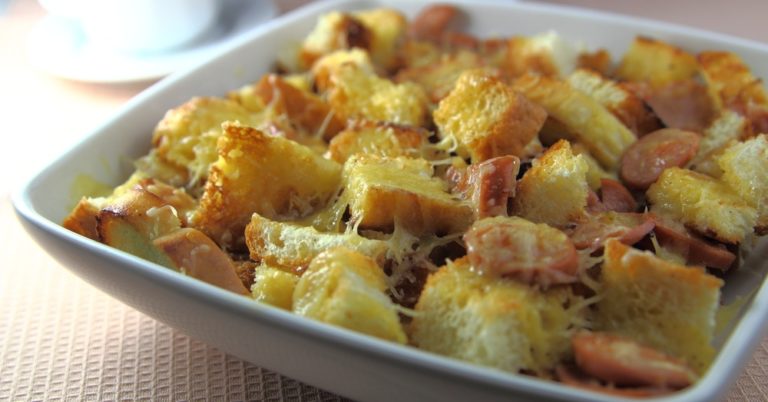 Cheesy Crouton & Sausage Bake