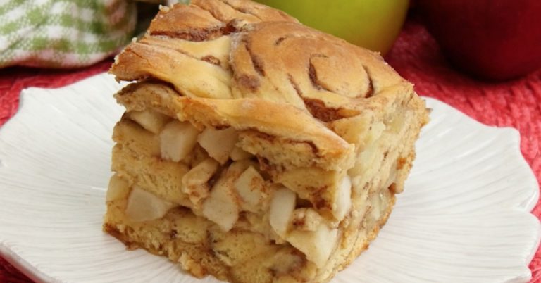 Apple Cinnamon Roll Casserole