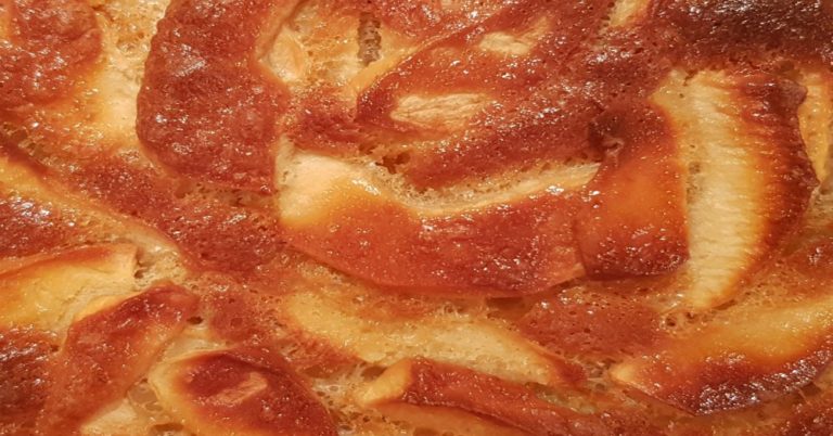 Sweet Apple Cake Casserole