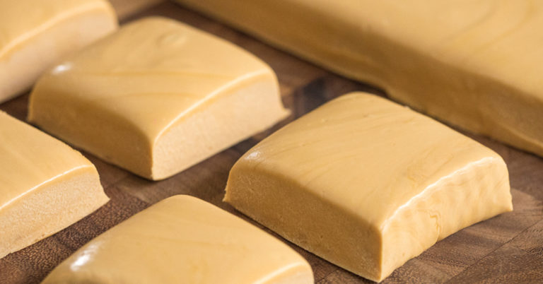 Creamy Butterbeer Fudge