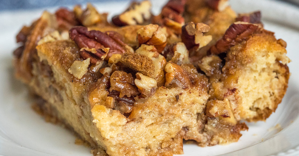 Sweet And Sticky Pecan Pie Bread Pudding | 12 Tomatoes