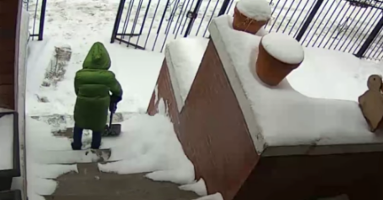 8-Year-Old Chicago Boy Helps Out By Shoveling Steps