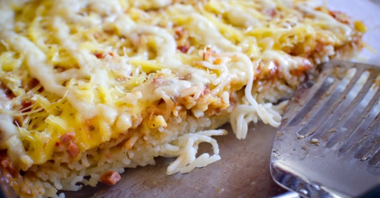 Cheesy Pizza Spaghetti Bake