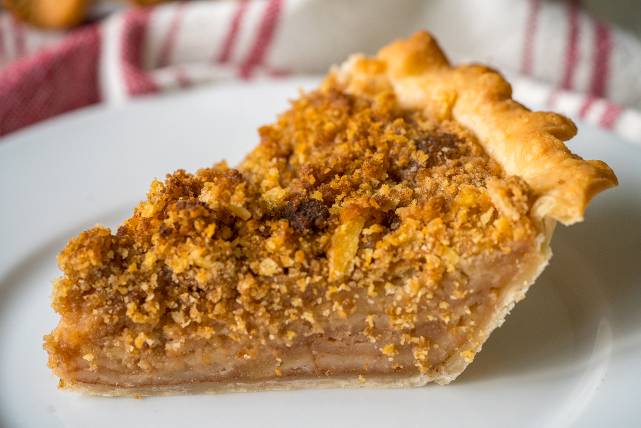 Depression Era Mock Apple Pie 12 Tomatoes