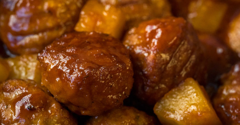 Slow Cooker Pineapple Barbecue Meatballs