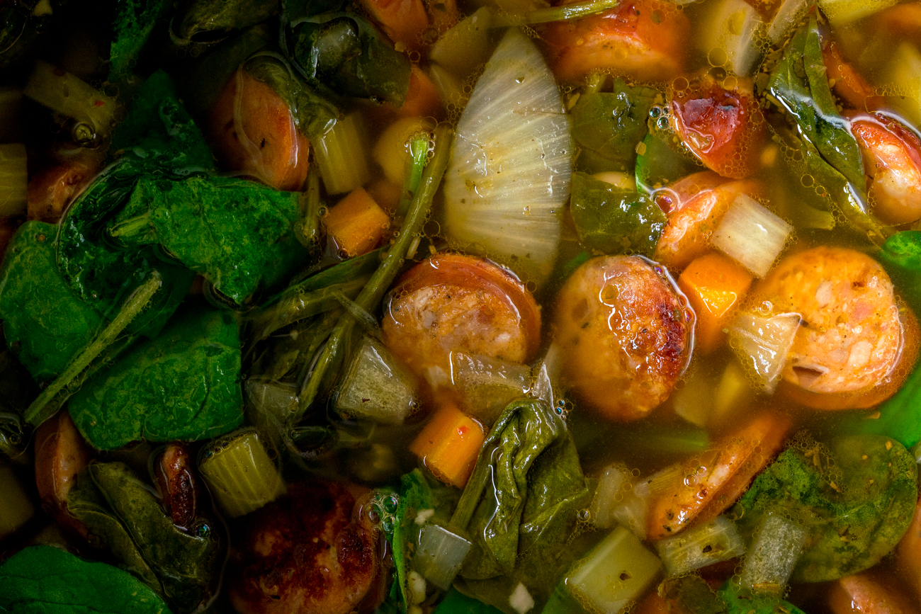 Instant Pot White Bean Soup with Sausage and Vegetables