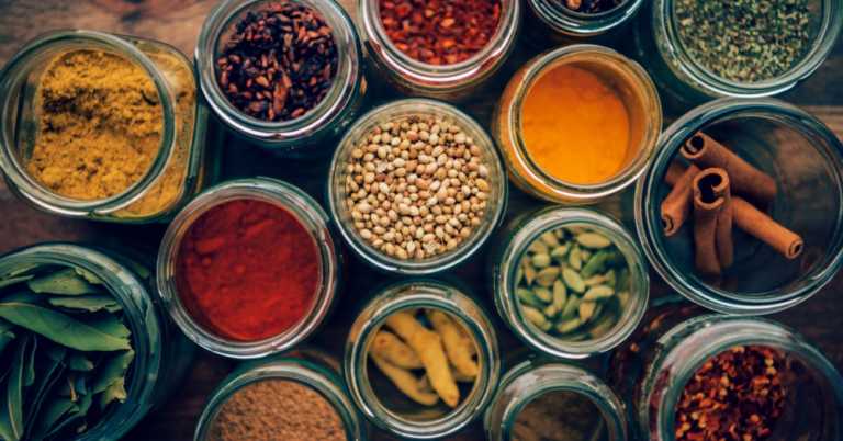 10 Herbs and Spices You Should Always Have in Your Pantry