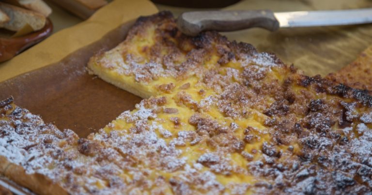 Italian Vanilla Custard Cake