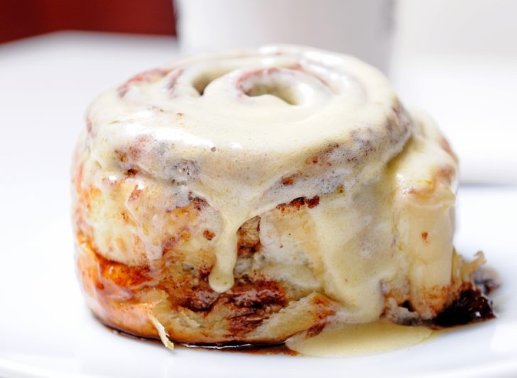 Best Cinnamon Rolls Recipe - How to Make Homemade Cinnamon Rolls