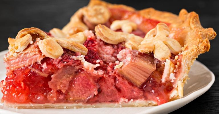 Summer Strawberry And Rhubarb Pie