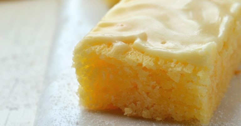 Lemon Cake Bars with Cream Cheese Icing
