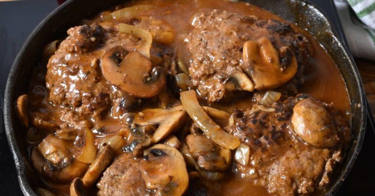 Salisbury Steak Skillet