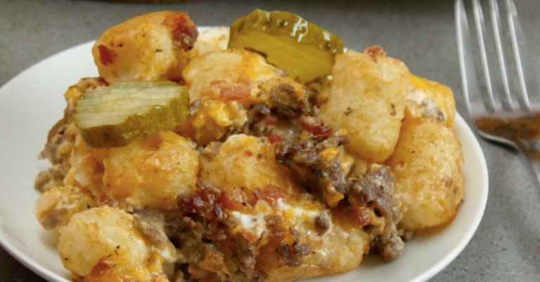 Bacon Cheeseburger Tater Tot Casserole