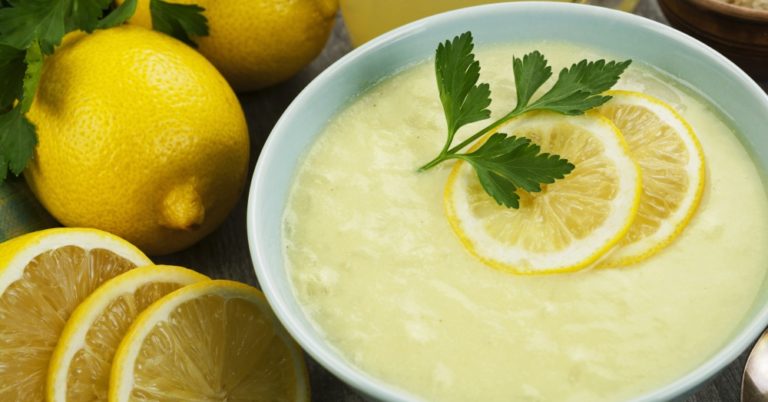 Greek Lemon Egg Soup (Avgolemono)