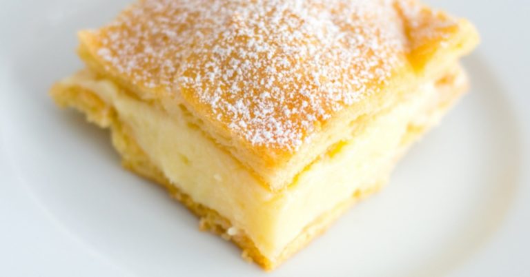 Polish Vanilla Custard Cream Squares