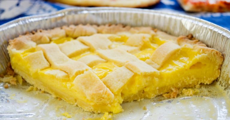 Arizona Sunshine Lemon Pie
