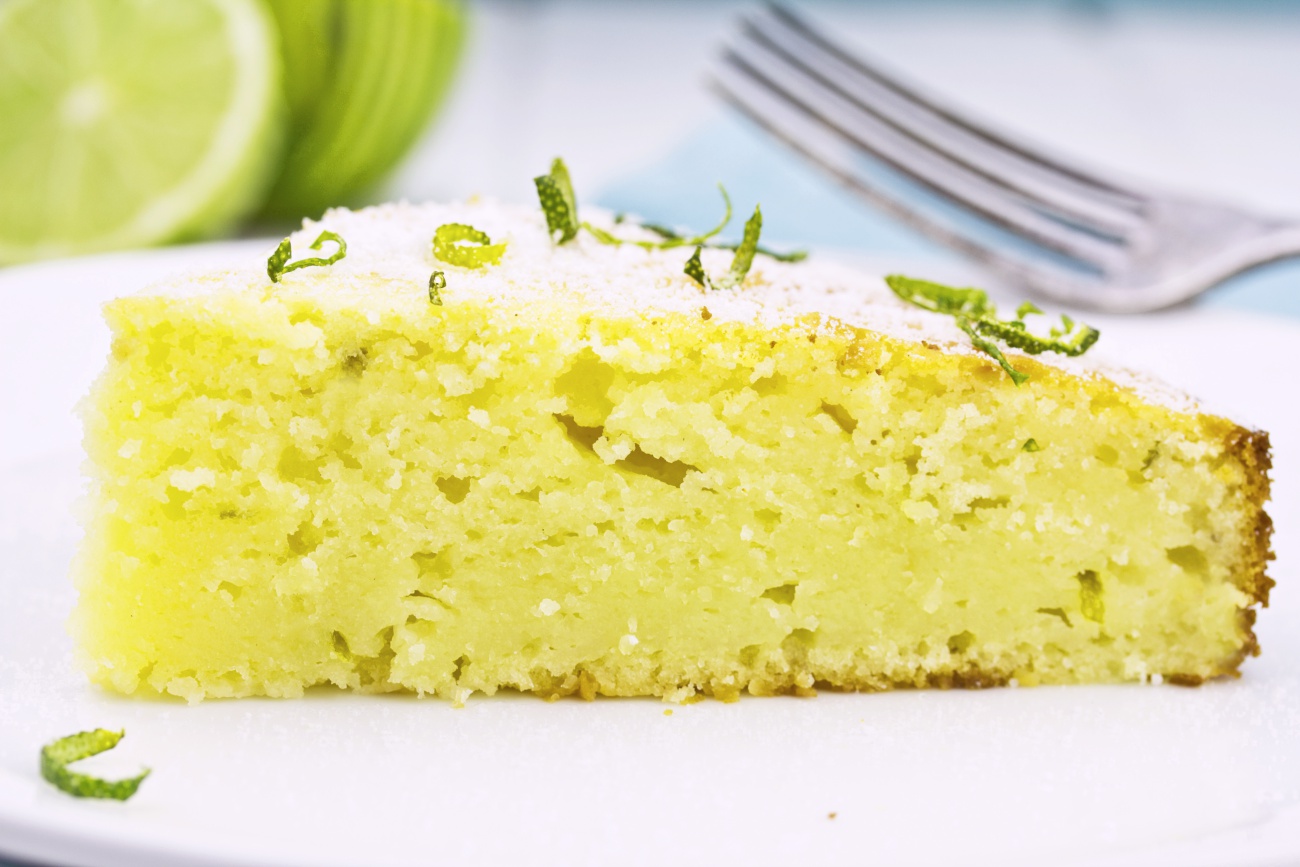 OLIVE OIL LIME CAKE WITH LIME GLAZE - Taste of Yummy