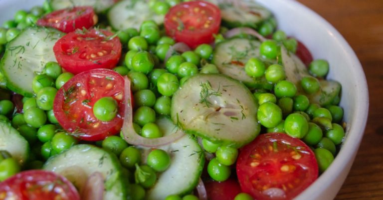 Dill Pea and Cucumber Salad