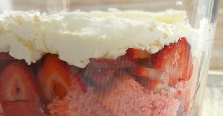 Strawberry Key Lime Cheesecake Trifle
