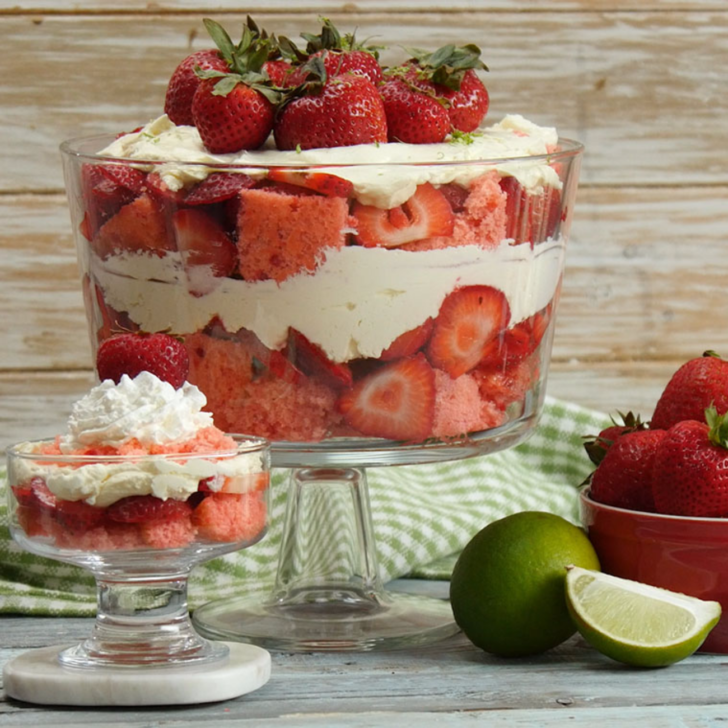 Strawberry Key Lime Cheesecake Trifle 12 Tomatoes