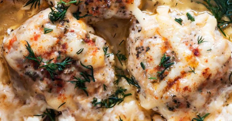 Chicken Meatballs With Sour Cream Sauce