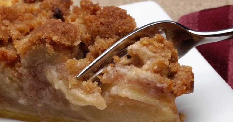 Apple Streusel Pie