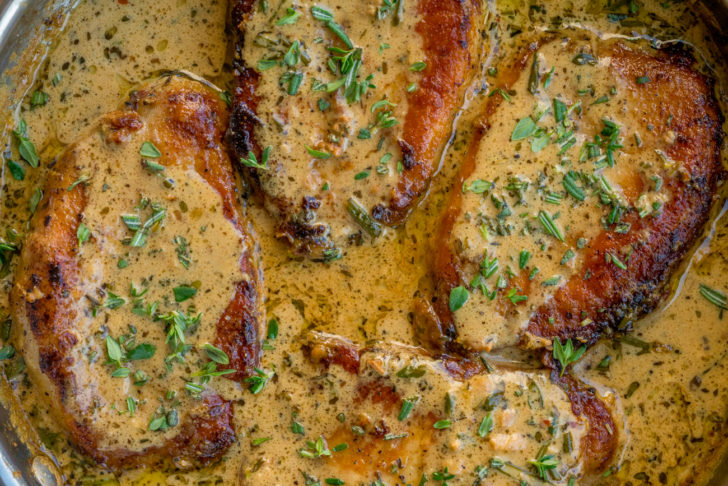 Garlic And Herbed Wine Sauce Pork Chop Skillet 12 Tomatoes