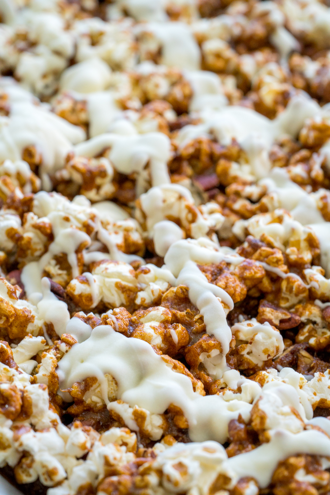 Glazed Cinnamon Roll Caramel Corn 12 Tomatoes