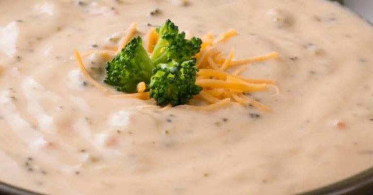 White Cheddar Broccoli Cauliflower Soup