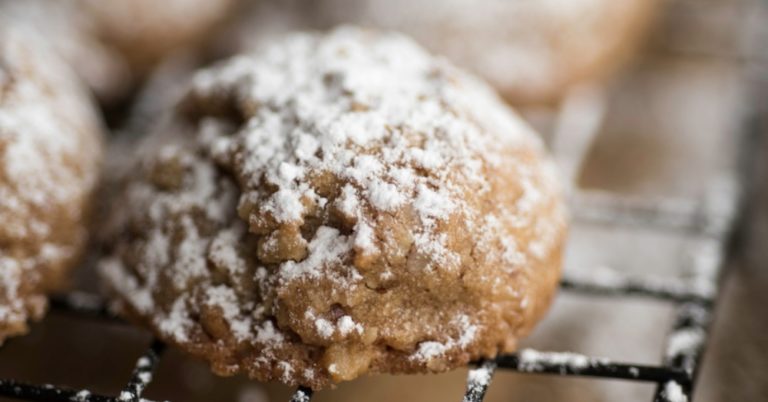 Chewy Cinnamon Pecan Cookies