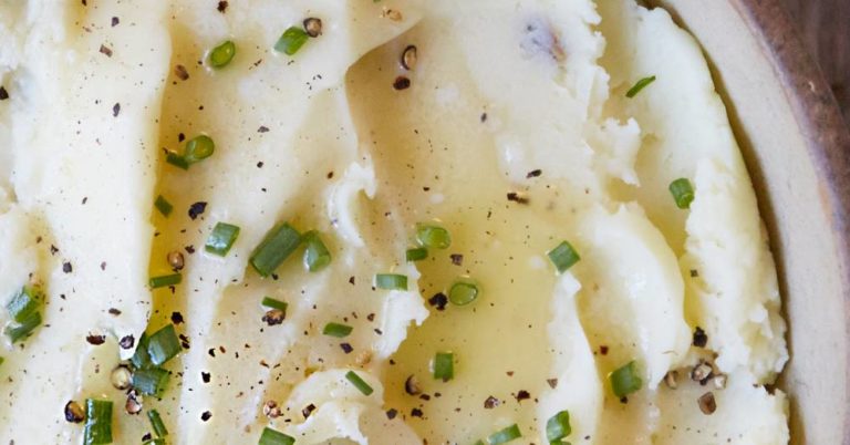 The Silkiest, Smoothest Mashed Potatoes