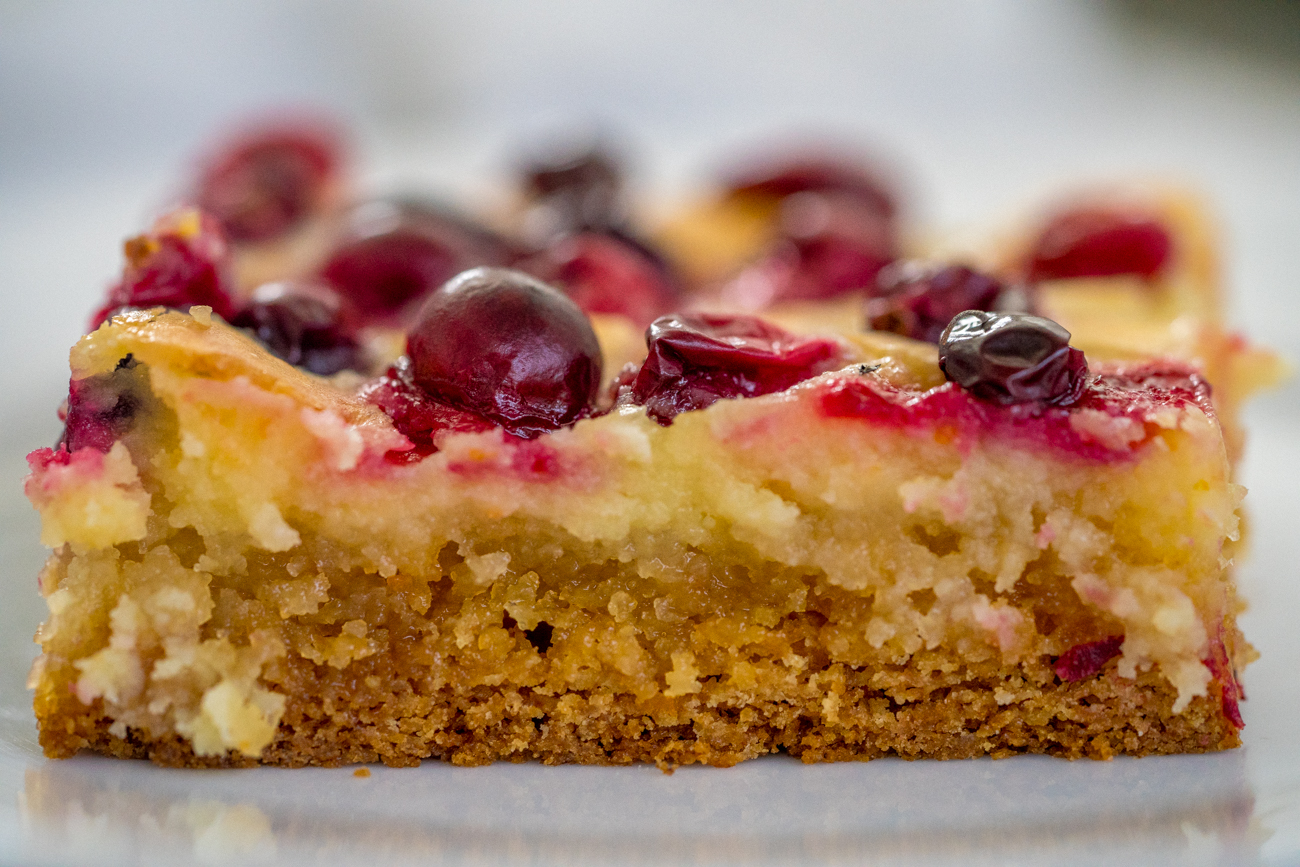 Easy Cranberry Cake - Supergolden Bakes