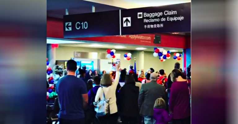 Busy Airport Comes To Standstill As Airline Sings Anthem To Gold Star Families.