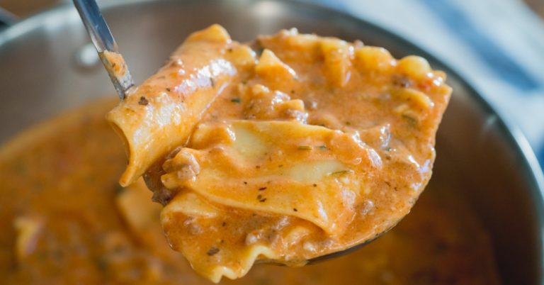 Extra Creamy Lasagna Soup