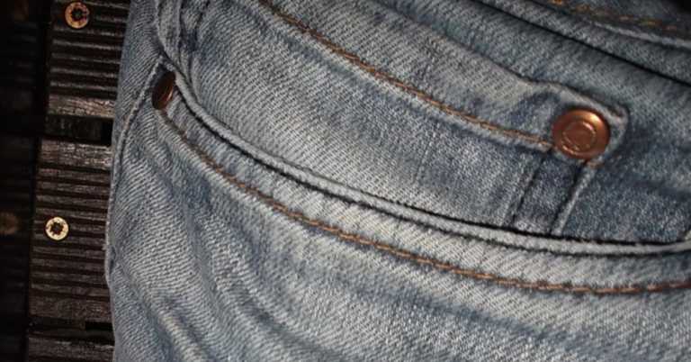 Fashion Experts Say You Should Stop Wearing Jeans Once You Reach This Age