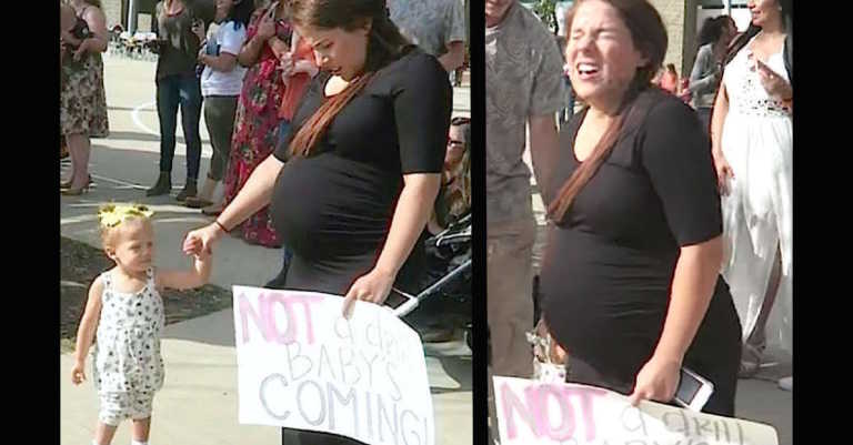 Pregnant Wife Goes Into Labor While Anxiously Waiting For Marine Husband’s Homecoming