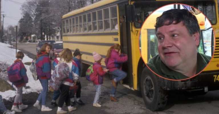 Bus Driver Buys Breakfast For 50 Students Who Couldn’t Eat Due To A Storm Delay