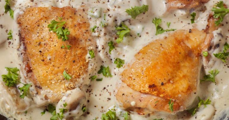 Chicken In A Creamy Mushroom Sauce