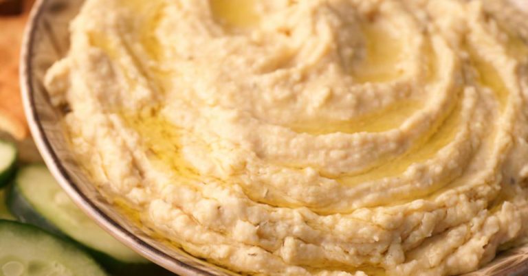 Easy Homemade Hummus
